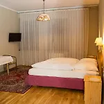Otel Karkonosze Kamienna Gora