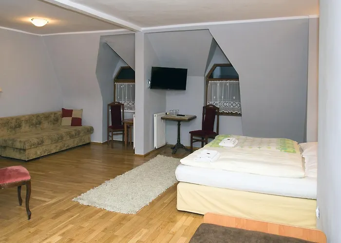 Hotel Karkonosze Kamienna Gora